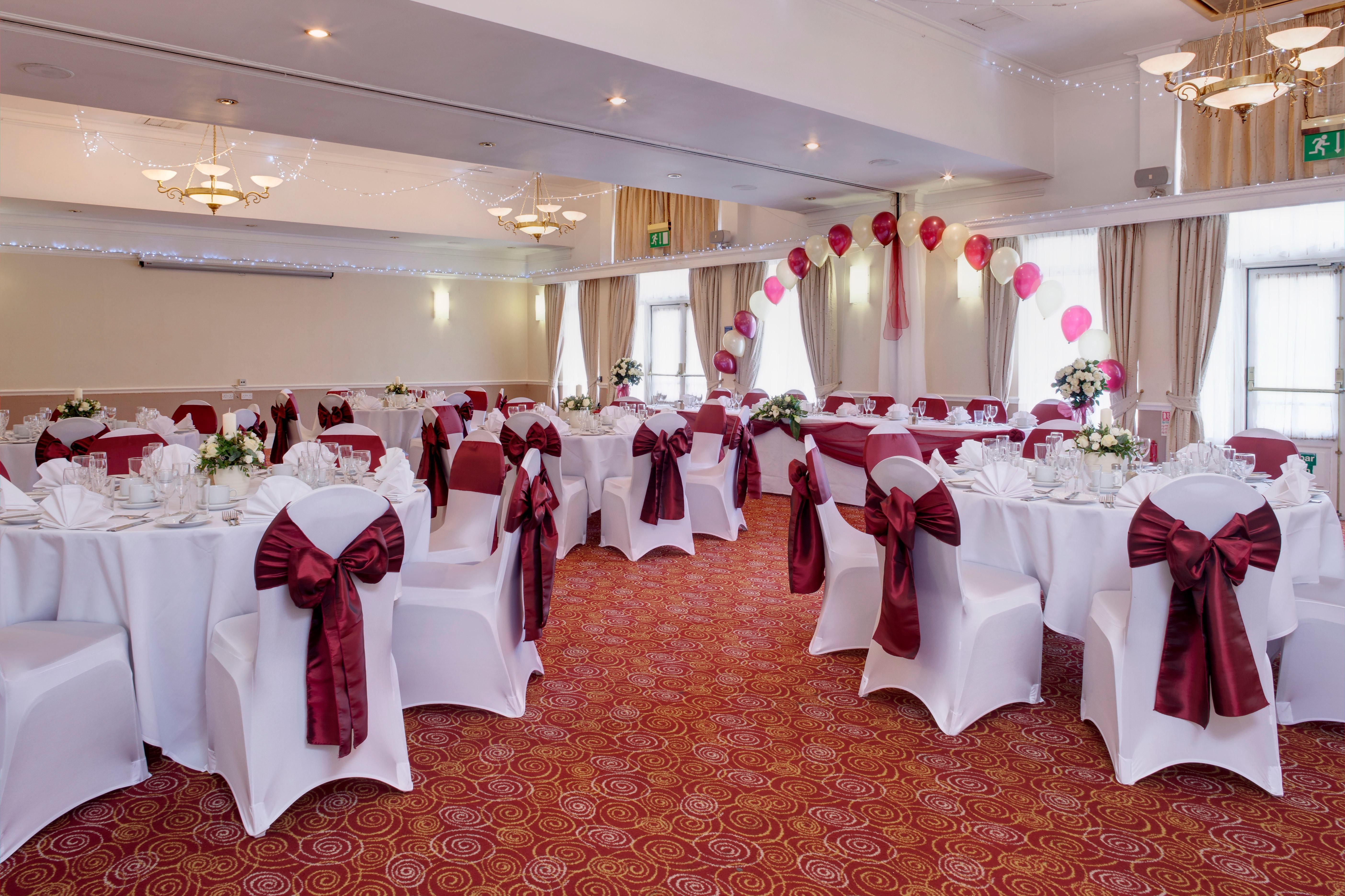 Holiday Inn Ipswich Orwell By Ihg Exterior photo