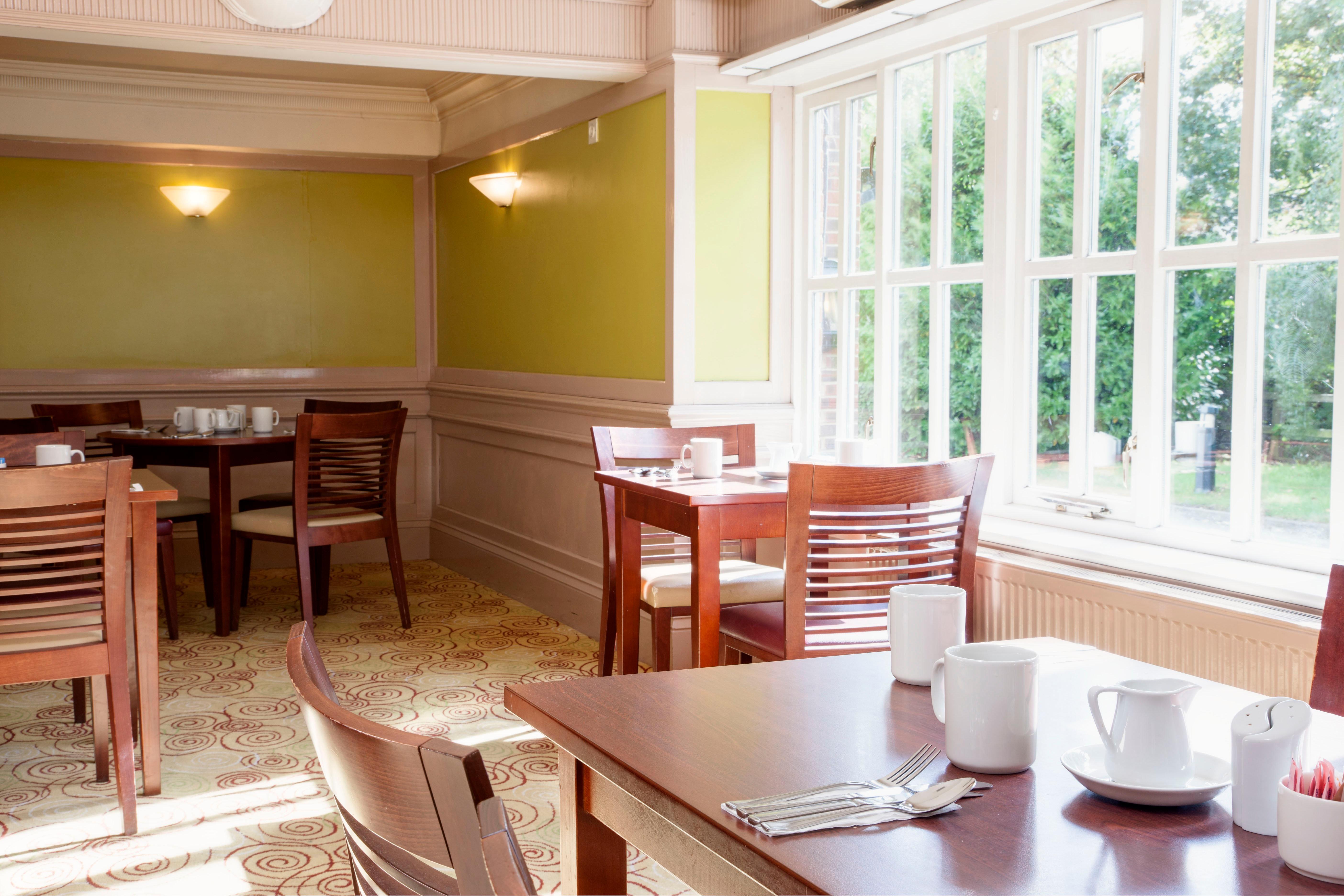 Holiday Inn Ipswich Orwell By Ihg Exterior photo