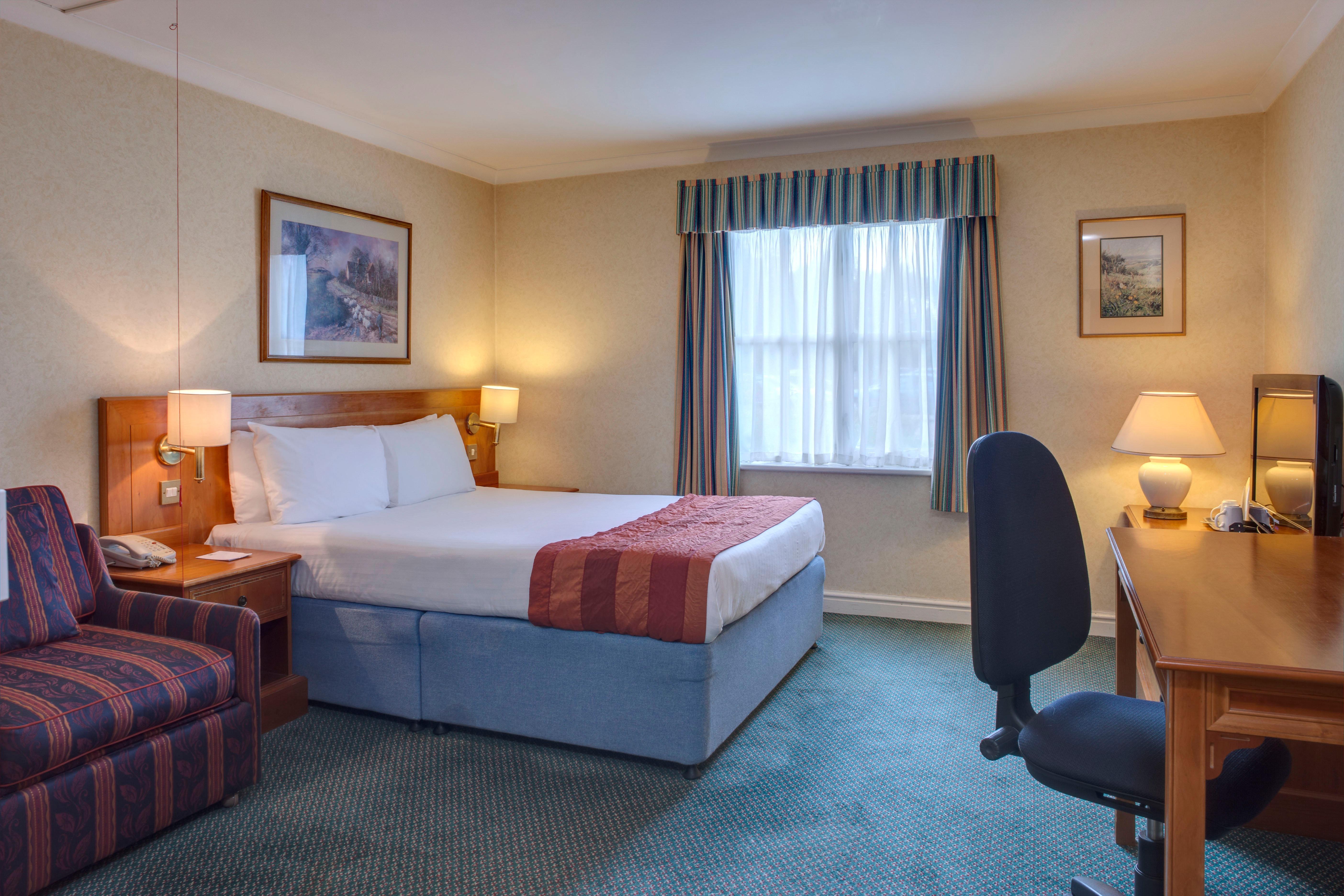 Holiday Inn Ipswich Orwell By Ihg Exterior photo